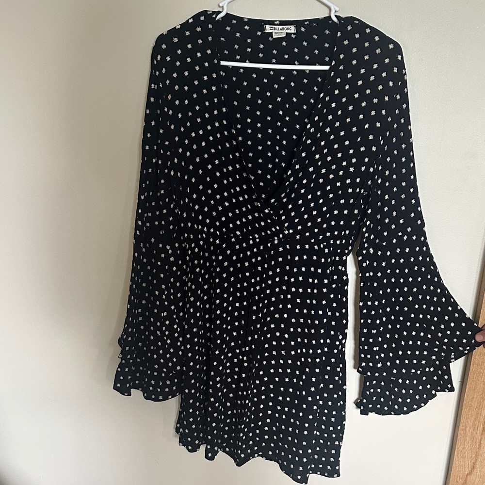 Billabong Bell Sleeve Mini Dress